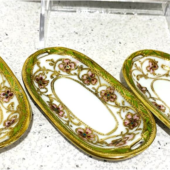 Vintage Hand Painted Nippon Porcelain Relish Tidbit Tray & 4 Salt Cellars Set - Picture 10 of 13